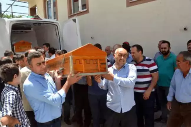 Kazada Ölen Aynı İsmi Taşıyan Dede ile Torunu Toprağa Verildi