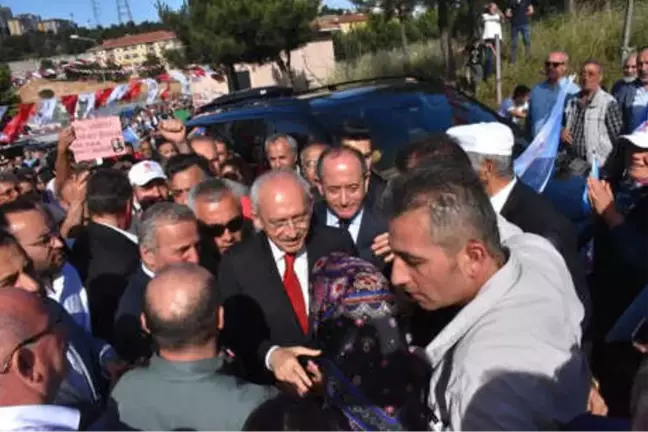 Kılıçdaroğlu'ndan Çınardere Mahallesi'ne Ziyaret