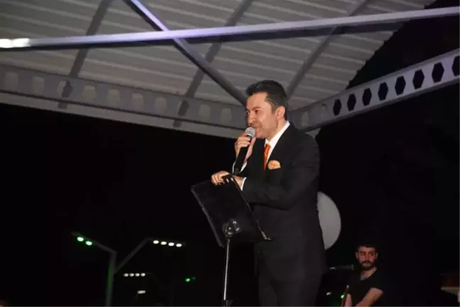 İlahi Sanatçısı Abdurrahman Önül Turhallılar'la Buluştu