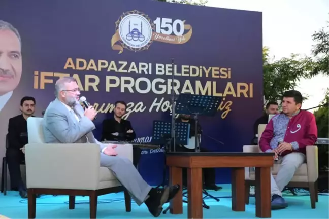 Adapazarı Belediyesi Mahalle İftarı Camili'de Yapıldı