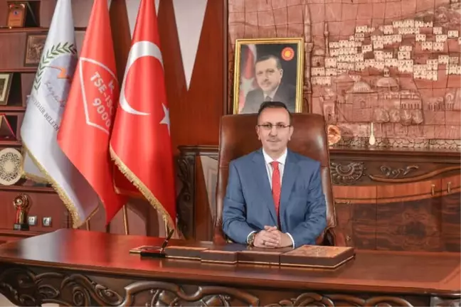 Belediye Başkanı Seçen,