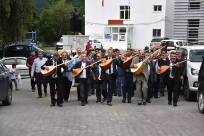 Aşıklardan ve Türkü Şöleni
