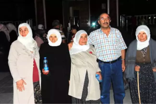 Kayseri'den İlk Hac Kafilesi Dualarla Uğurlandı
