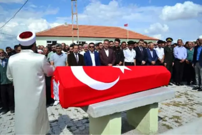 Kızılırmak'ta Boğulan Sözleşmeli Er'in Cenazesi Yozgat'a Gönderildi (2)