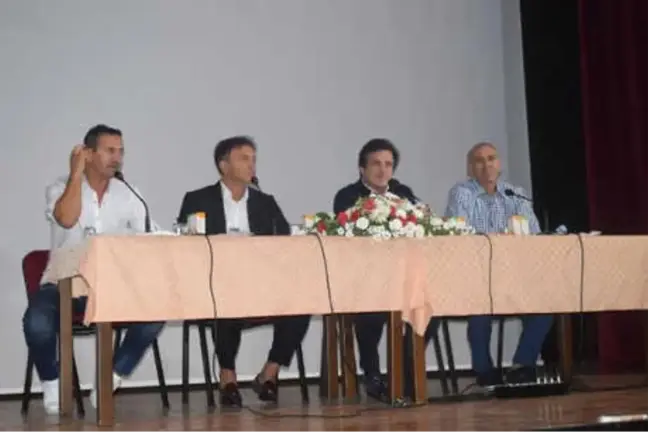 Futbolun Efsaneleri Çorum'da Gençlerle Buluştu