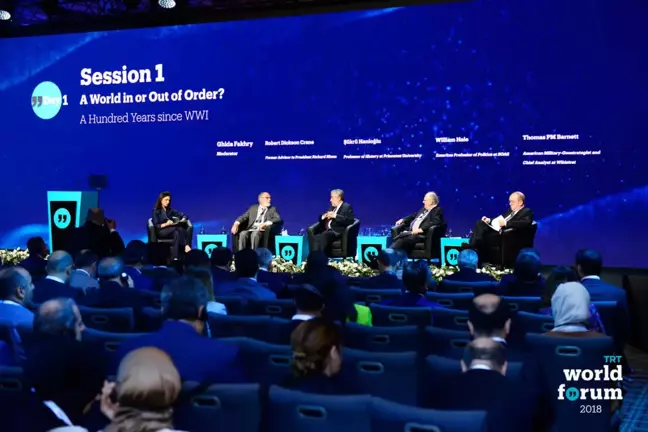 TRT WORLD FORUM'un Sabah Oturumları Yoğun Katılım!