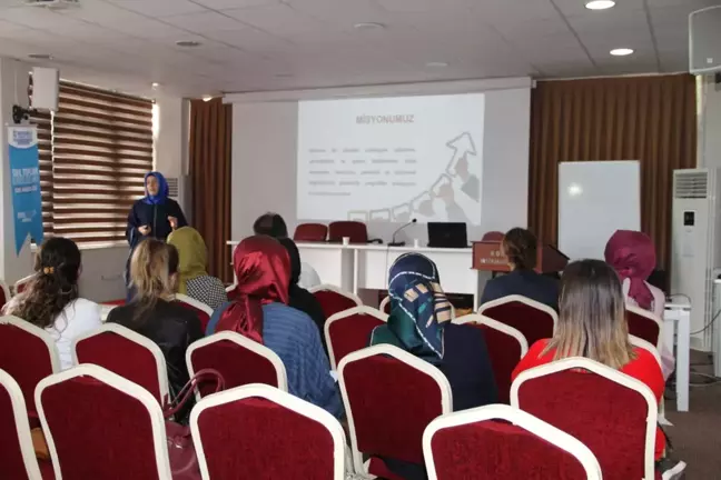 Çağrı Merkezi Personeline Oryantasyon Eğitimi
