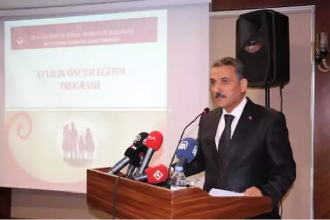 Türkiye'de 917 Bin Kişi Evlilik Öncesi Eğitim Aldı