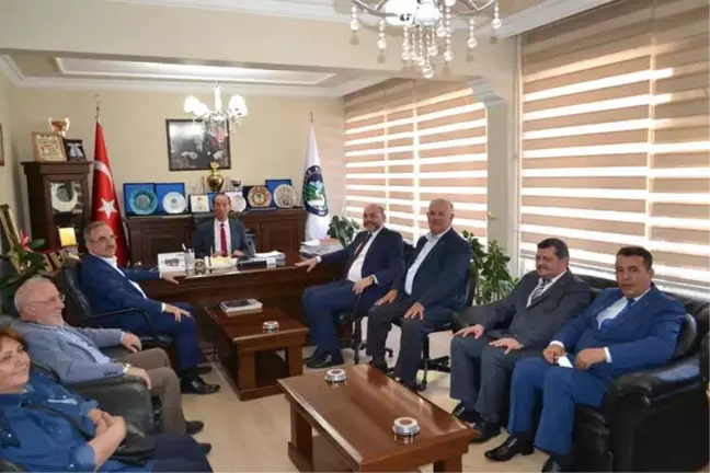 Başkan Rasim Daşhan'a Tebrik Ziyareti
