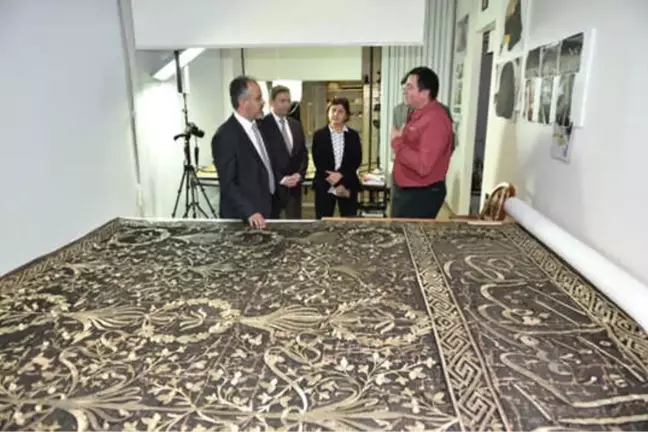 Kutsal Emanetler 'Yoğun Bakımda'