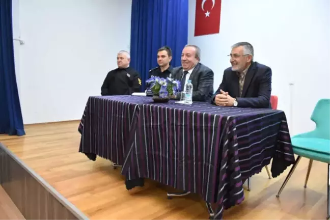 İnönü'de Güvenlik ve Muhtarlar Toplantısı Yapıldı