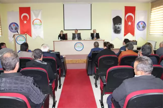 Banaz'da Muhtarlar Toplantısı