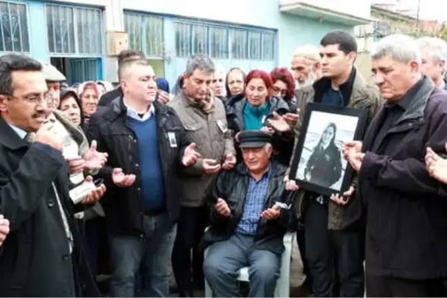 Düşen Uçakta Ölen Merve'nin Babasından Arkadaşlarına: Ben Sizi Düğününe Çağıracaktım