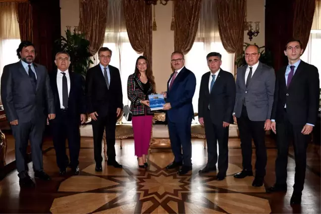 Atav'dan Vali Karaloğlu'na Ziyaret