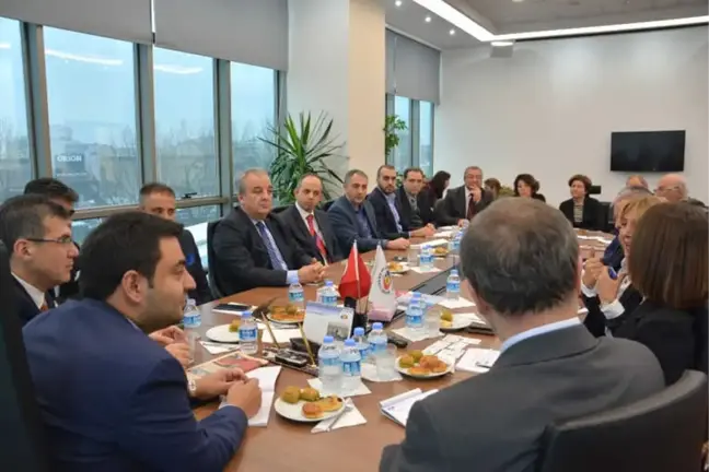 Sanayi ve İhracat Sorunları Yuvarlak Masaya Yatırıldı