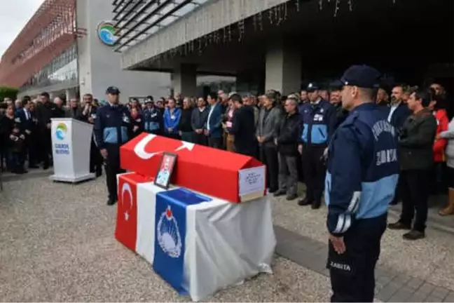 2 Kişiyi Öldüren Zabıta, 'Önüme Geleni Vururum, Çekilin' Diye Binaya Girmiş (3)