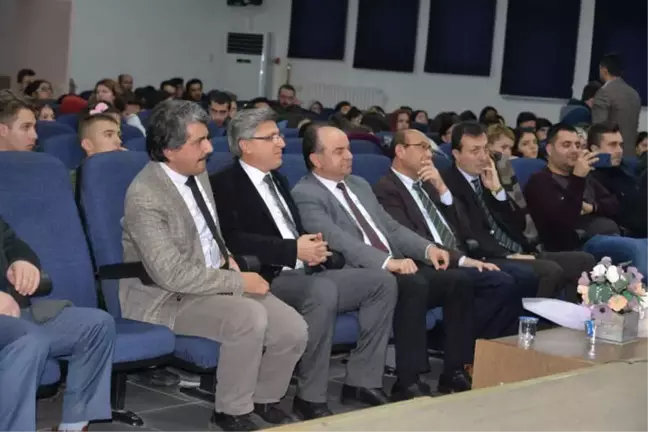 Bozüyük'te İnsan Hakları ve Demokrasi Haftası Kutlandı