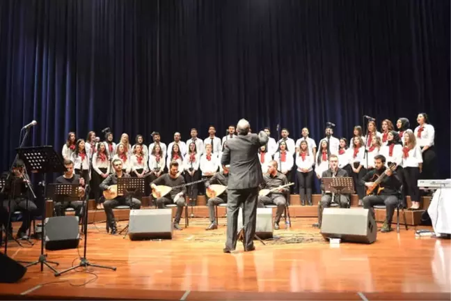 Saü'de Türk Halk Müziği Konseri Düzenlendi