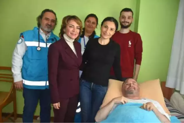 İzmir'de Hastalara 'Evde Tahlil' Hizmeti