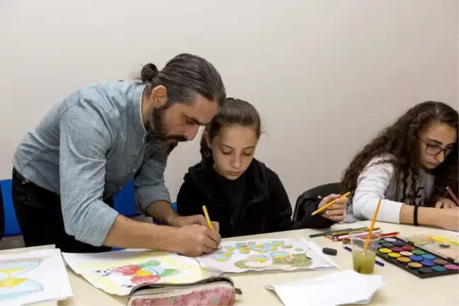 Geleceğin Karikatüristleri Eyüpsultan'da Yetişiyor