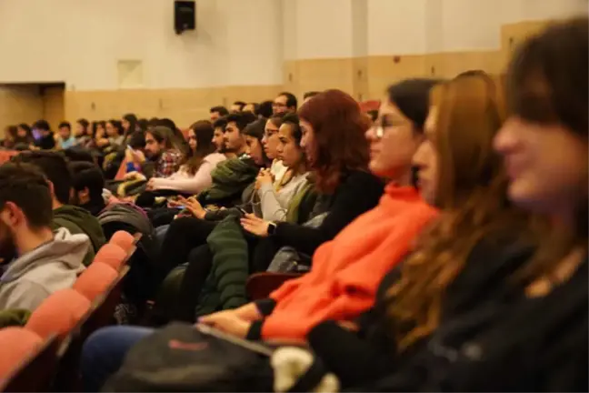Ege Üniversitesi Rosetta Stone İle Yabancı Dil Öğrenecek