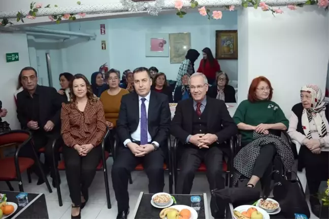 Yılbaşını Huzurevi Sakinleri ile Geçirdiler