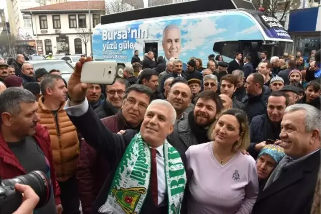 CHP Bursa Büyükşehir Adayı Bozbey, İlk Ziyaretini İnegöl'e Yaptı