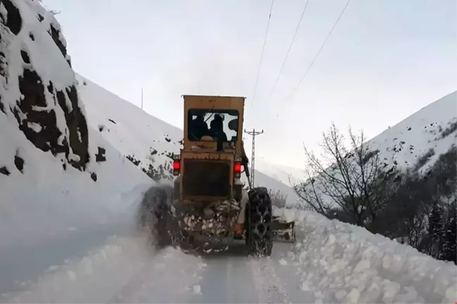 Nevşehir'de Kapalı Köy Yolları Açıldı