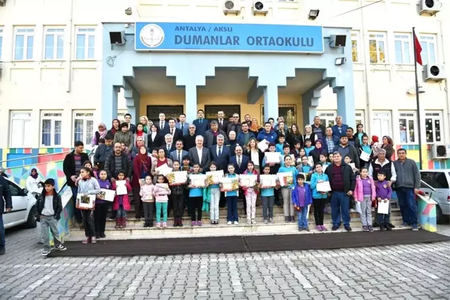 Aksu'da 13 Bin 885 Öğrenci Karnesini Aldı