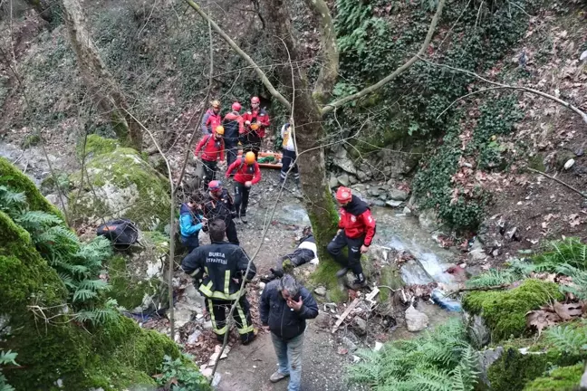 Bursa'da Uçurumdan Düşen Kişi Öldü