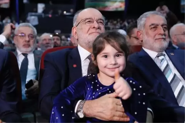 Karamollaoğlu Partisinin Aday Tanıtım Programına Katıldı