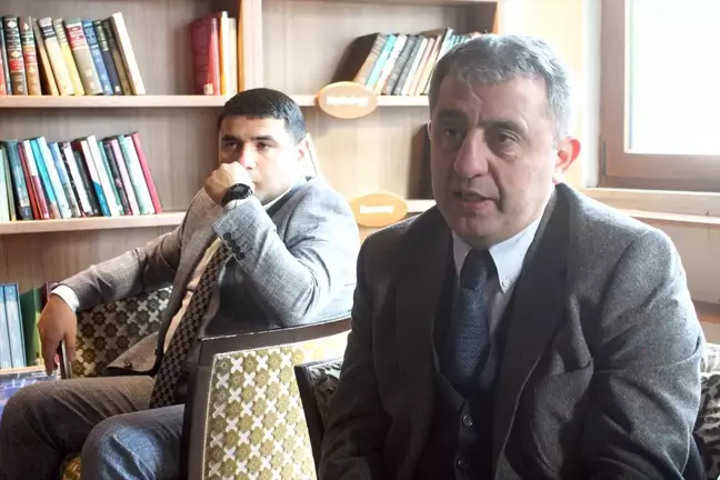 Modern Azerbaycan Şiiri Ne Durumda