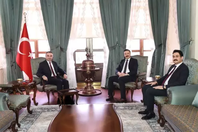 Vali Soytürk'e Osmaniye Kaymakamlarından Ziyaret
