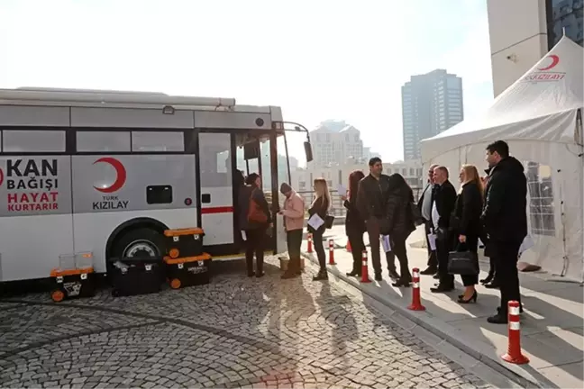 Umutla Bekleyenlere 15 Dakikalık Kocaman Destek