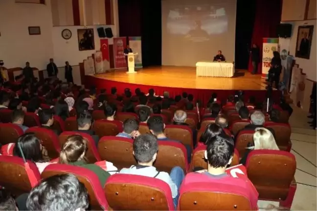 Ampute Milli Futbol Takımı Kaptanı Çakmak Söyleşiye Katıldı