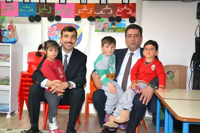 Milli Eğitim Müdürü Savaşçı Şarkışla'da Ziyaretlerde Bulundu