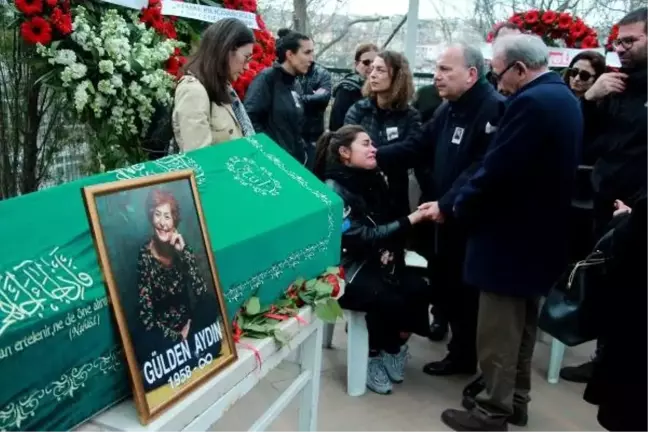 Gazeteci Gülden Aydın Son Yolculuğuna Uğurlandı