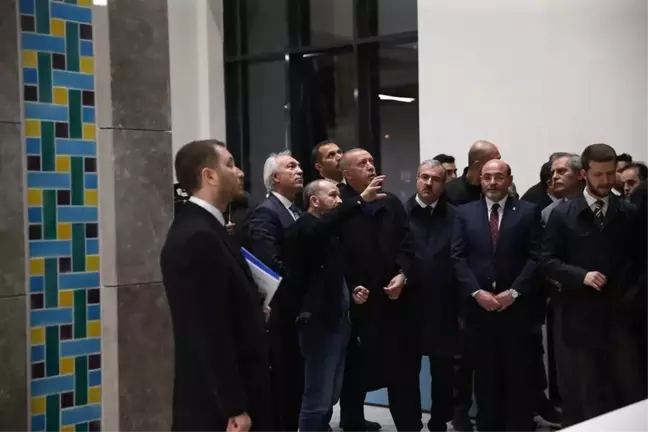 Cumhurbaşkanı Erdoğan Kütahya Belediyesini Ziyaret Etti