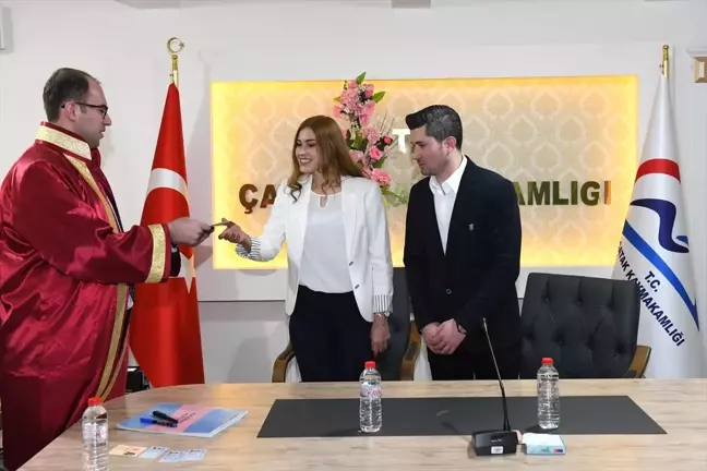 Kaymakam Türkmen, Genç Çiftin Nikahını Kıydı