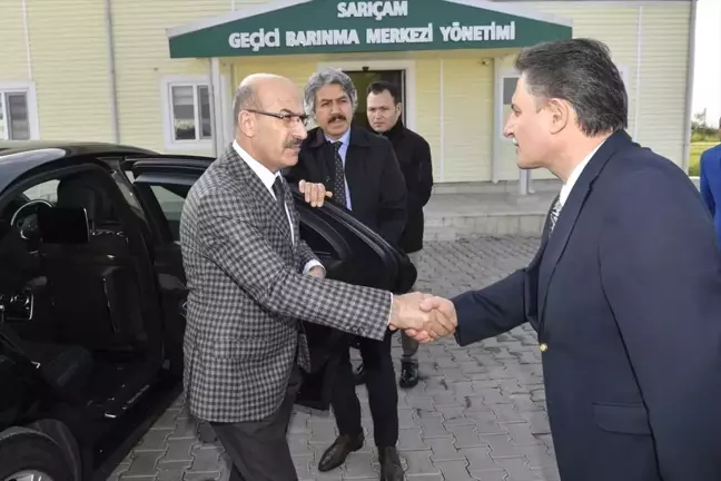Adana Valisi Demirtaş Geçici Barınma Merkezi'nde İncelemede Bulundu