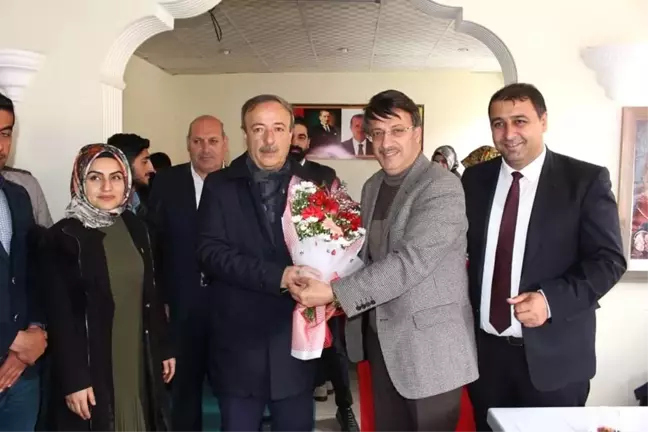 AK Parti'lilerden Başkan Arvas'a Ziyaret