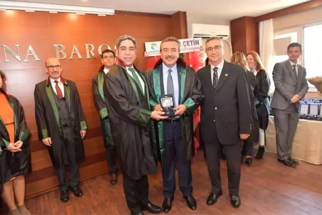 Soner Çetin'e 25. Yıl Plaketi