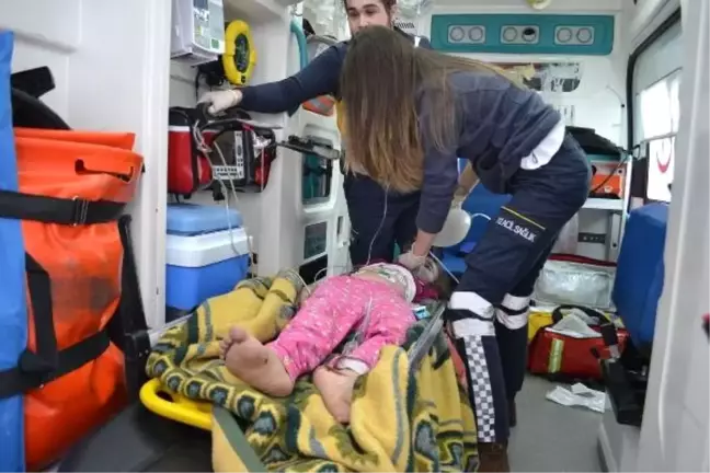 Sürücü Rahatsızlandı, Otomobil Yayalara Çarptı: 1 Ölü, 3 Yaralı