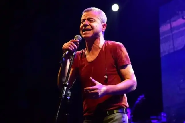 Levent Yüksel'den Bursa'da Nostalji Rüzgarı