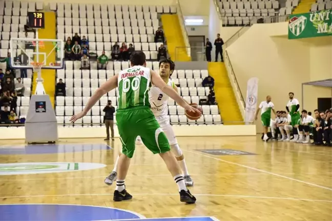 Manisa Bbsk Kendi Evinde Şampiyon Bursaspor'a Yenildi