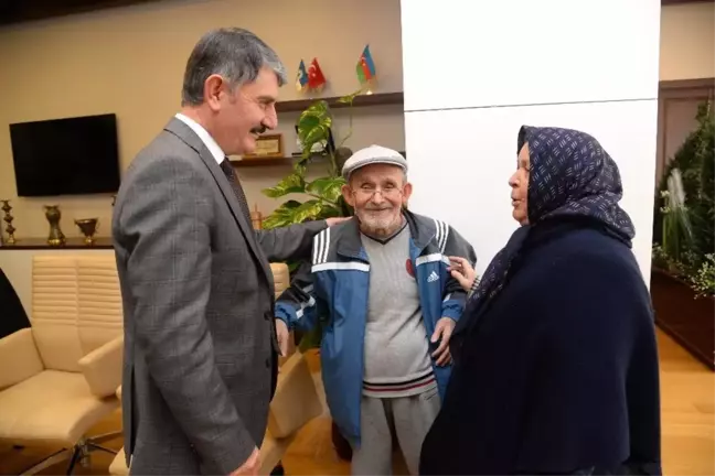 Başkan Yılmaz, Kapısını da Gönlünü de Hemşerilerine Açtı