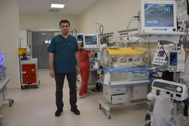 Tatvan'da Yeni Doğan Yoğun Bakım Ünitesi Açıldı