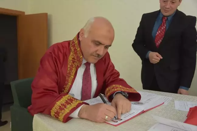 Başkan Acar İlk Nikahını Kıydı