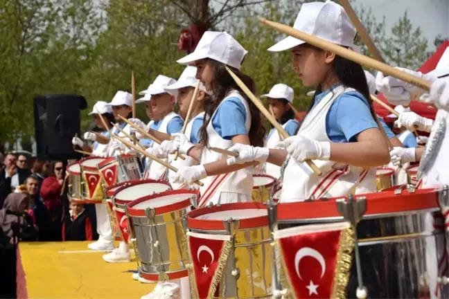 Çorlu'da 23 Nisan Ulusal Egemenlik ve Çocuk Bayramı Törenle Kutlandı