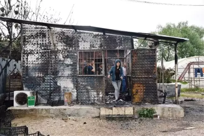 Yangında, 450 Bin Liralık Kaydın Tutulduğu Veresiye Defteri Kül Oldu